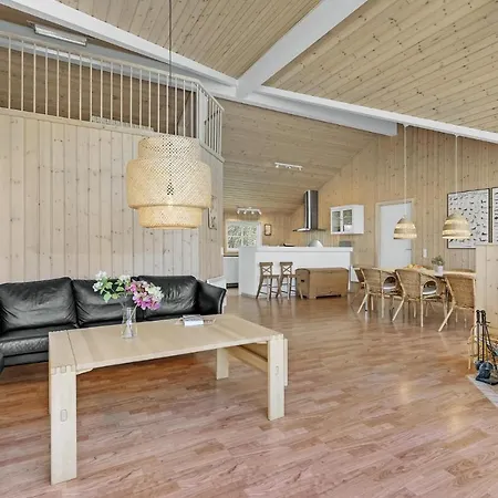 Lovely In With Kitchen בית נופש אבלטופט